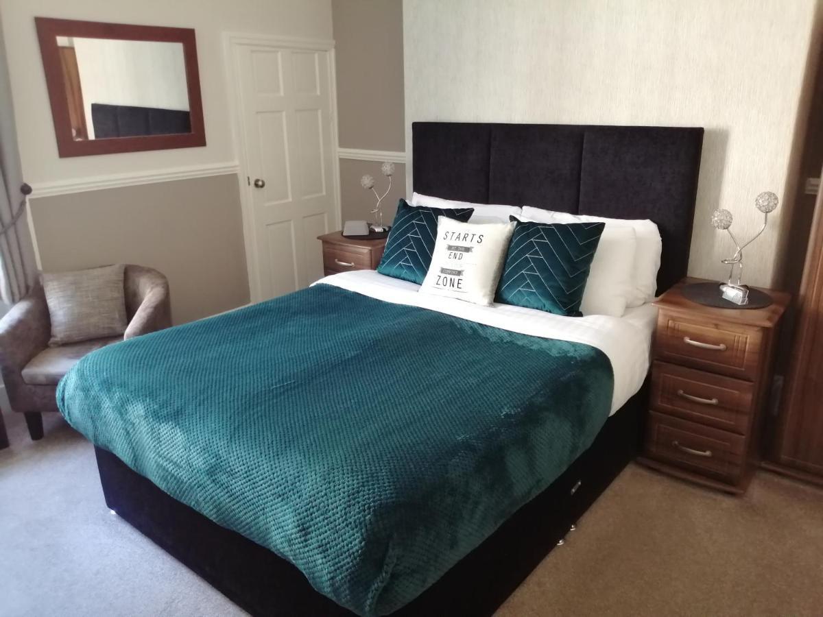 Burleigh Guest House Llandudno Dış mekan fotoğraf