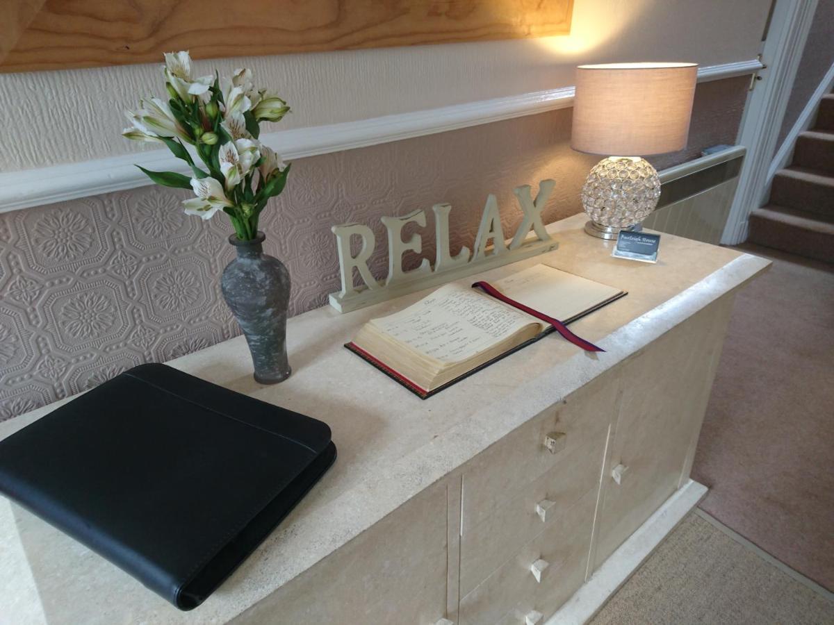 Burleigh Guest House Llandudno Dış mekan fotoğraf